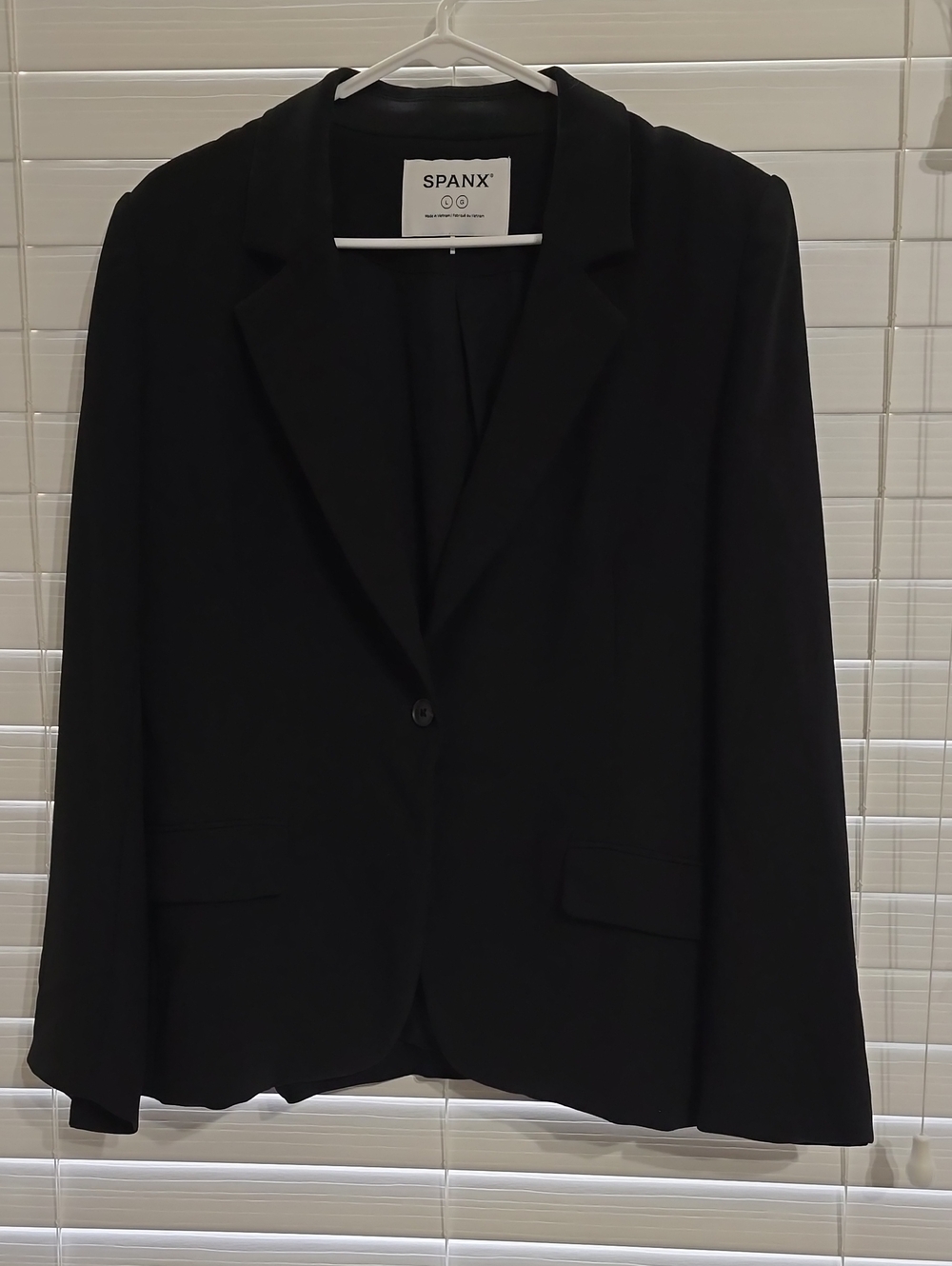 SPANX Black Single-Button Notch-Lapel Blazer